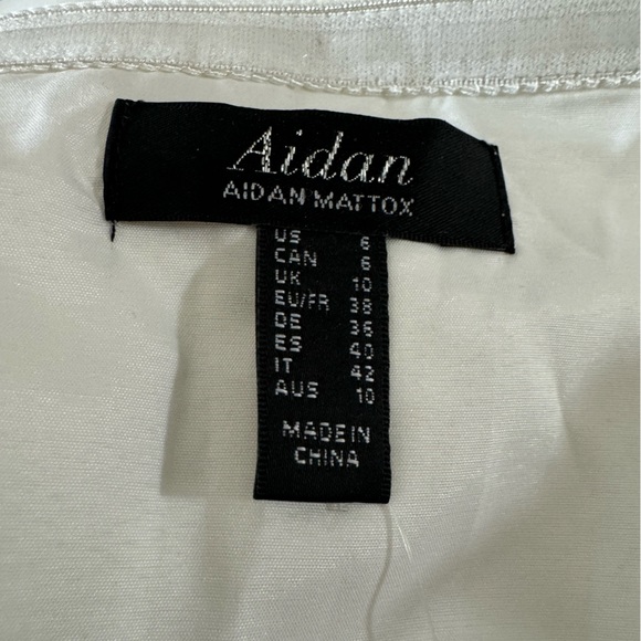 AIDAN MATTOX White Halter Bias Dress Size 6. NEW with tags. - Picture 6 of 7